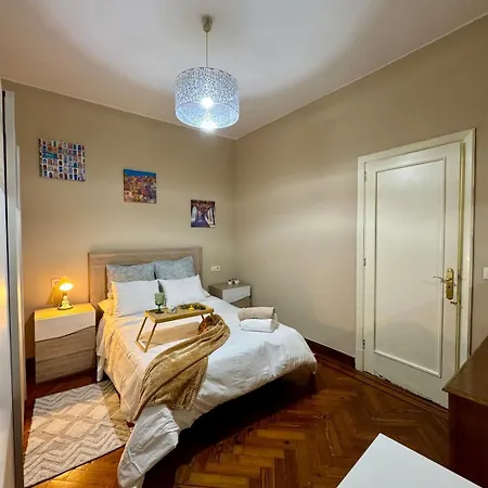 Centro Peatonal 5 Con Balcon Vigo