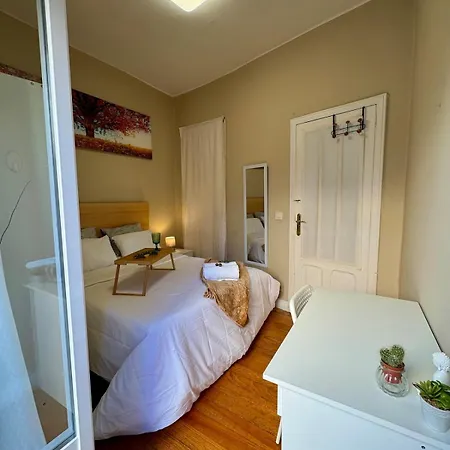 Apartment Centro Peatonal 5 Con Balcon *