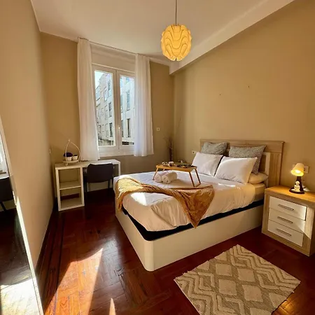 Apartament Centro Peatonal 5 Habitaciones Con Balcon *