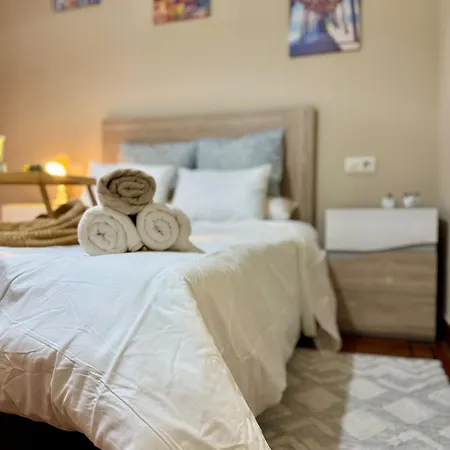 Centro Peatonal 5 Con Balcon Apartment