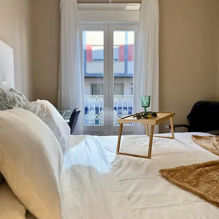 Apartment Centro Peatonal 5 Con Balcon *