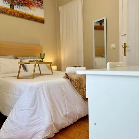 Centro Peatonal 5 Con Balcon Apartment *